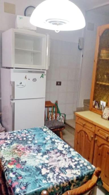 Casa In Antico Borgo Medievale A Tarano Ri, Via Giacomo Leopardi, 15 Βίλα Εξωτερικό φωτογραφία