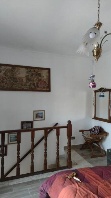 Casa In Antico Borgo Medievale A Tarano Ri, Via Giacomo Leopardi, 15 Βίλα Εξωτερικό φωτογραφία