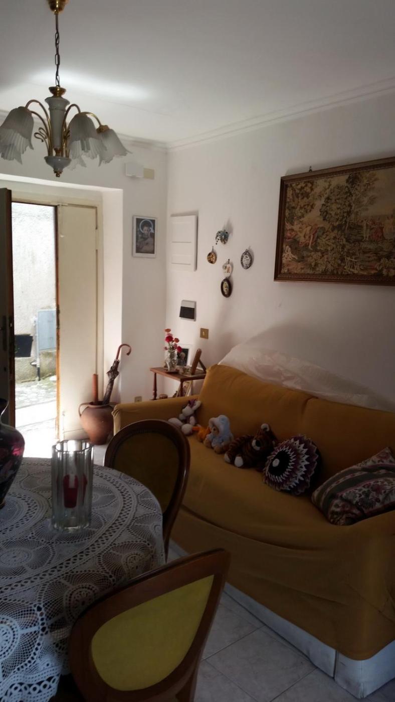Casa In Antico Borgo Medievale A Tarano Ri, Via Giacomo Leopardi, 15 Βίλα Εξωτερικό φωτογραφία