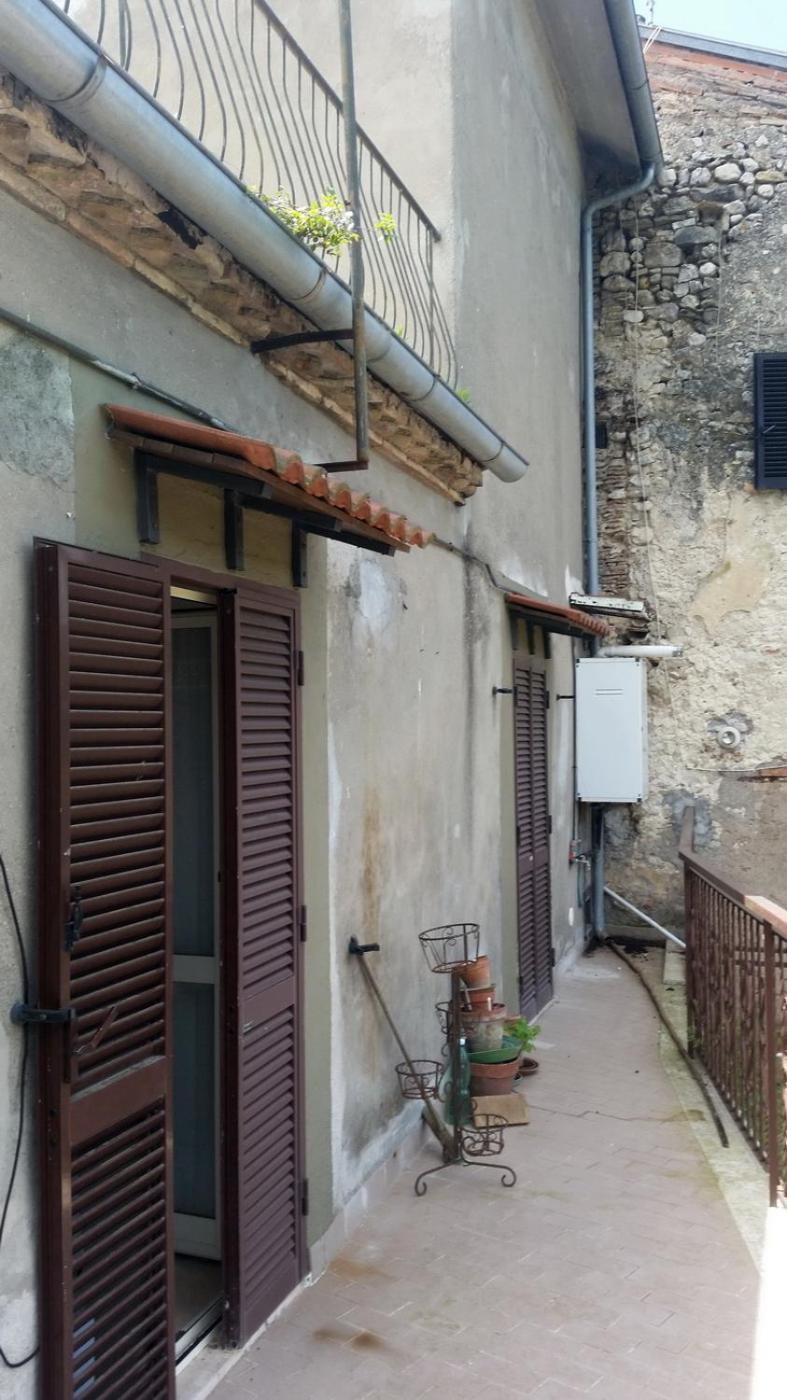 Casa In Antico Borgo Medievale A Tarano Ri, Via Giacomo Leopardi, 15 Βίλα Εξωτερικό φωτογραφία