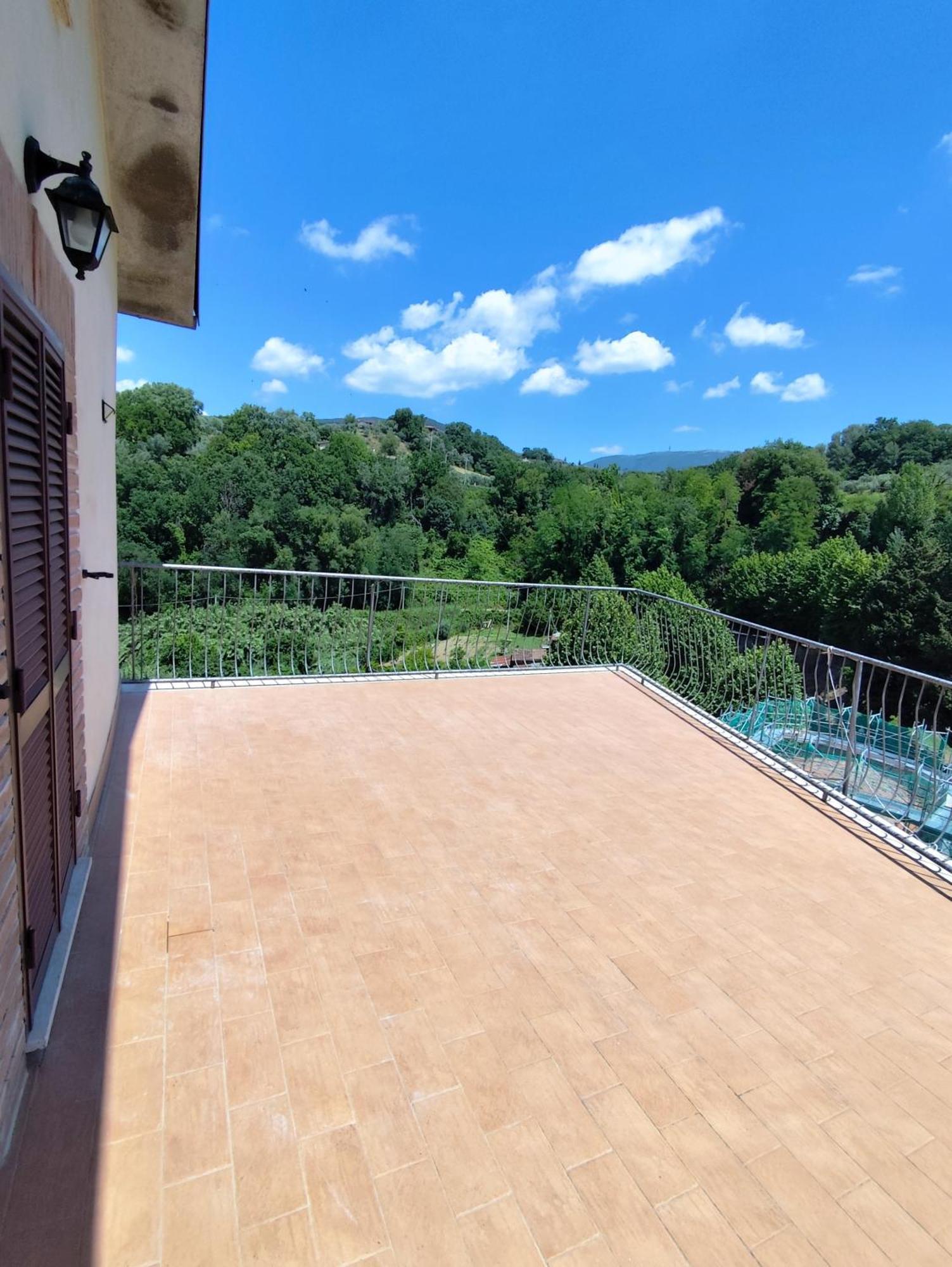 Casa In Antico Borgo Medievale A Tarano Ri, Via Giacomo Leopardi, 15 Βίλα Εξωτερικό φωτογραφία